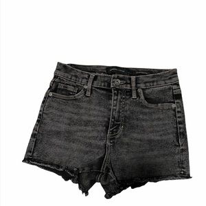 Kendall + Kylie Black Denim Shorts 🖤